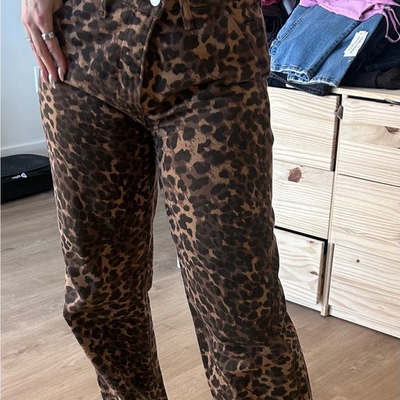 Abercrombie & Fitch Denim - Abercrombie & Fitch Brown Leopard Print Pants